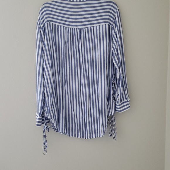 Tunic - Picture 3 of 4